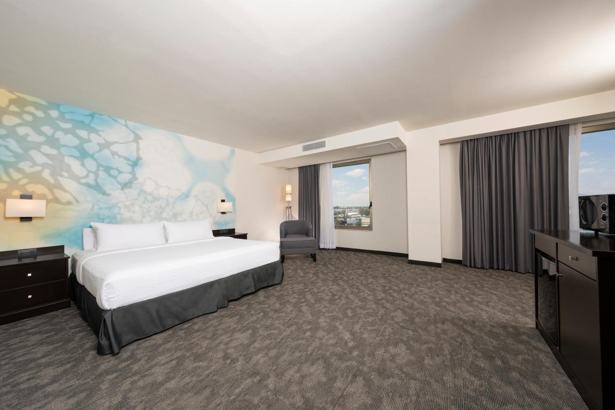 Courtyard By Marriott San Luis Potosi Hotel Exterior photo